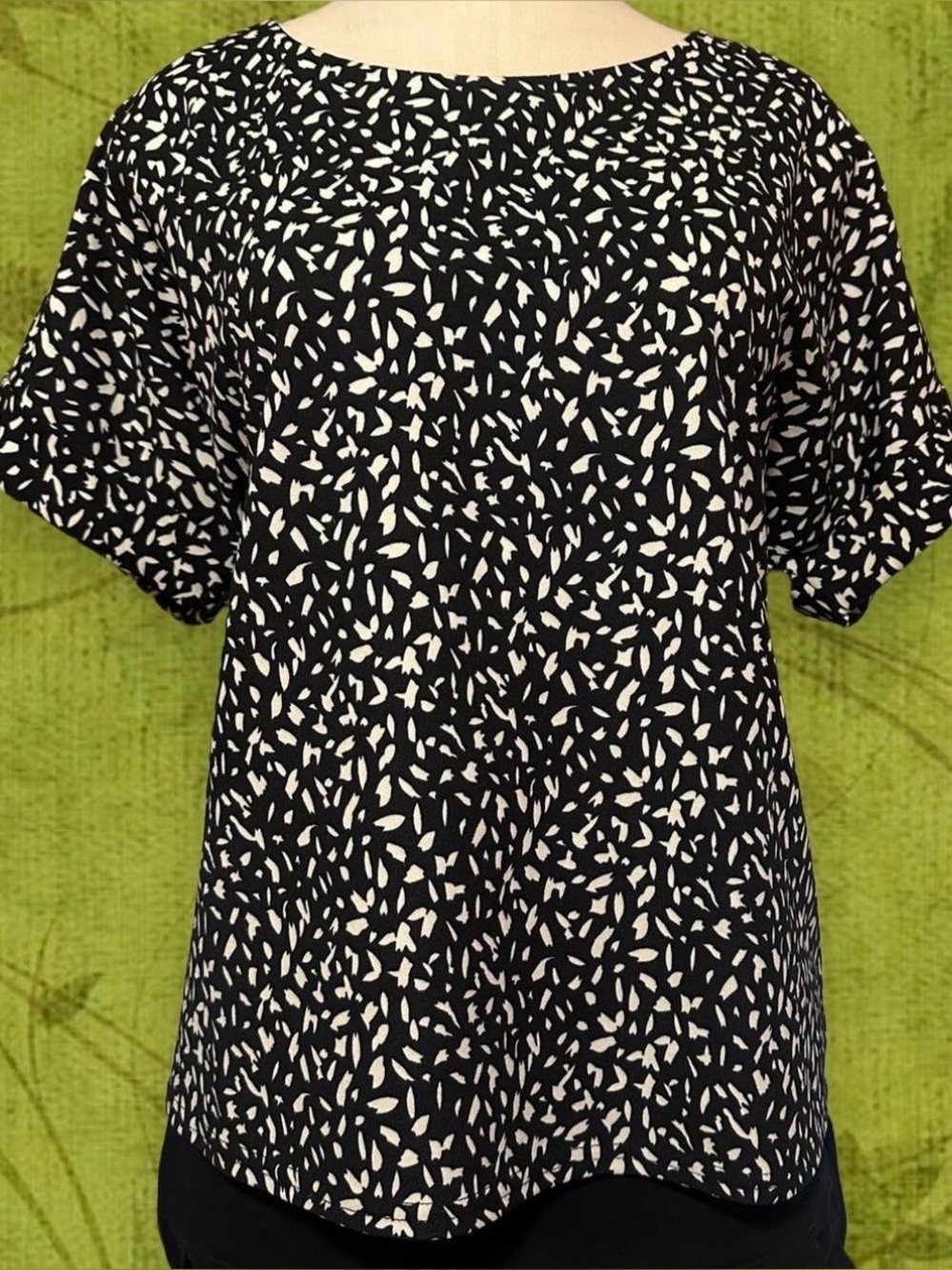 Black and White Abstract Printed Blouse Business Casual Boatneck Top